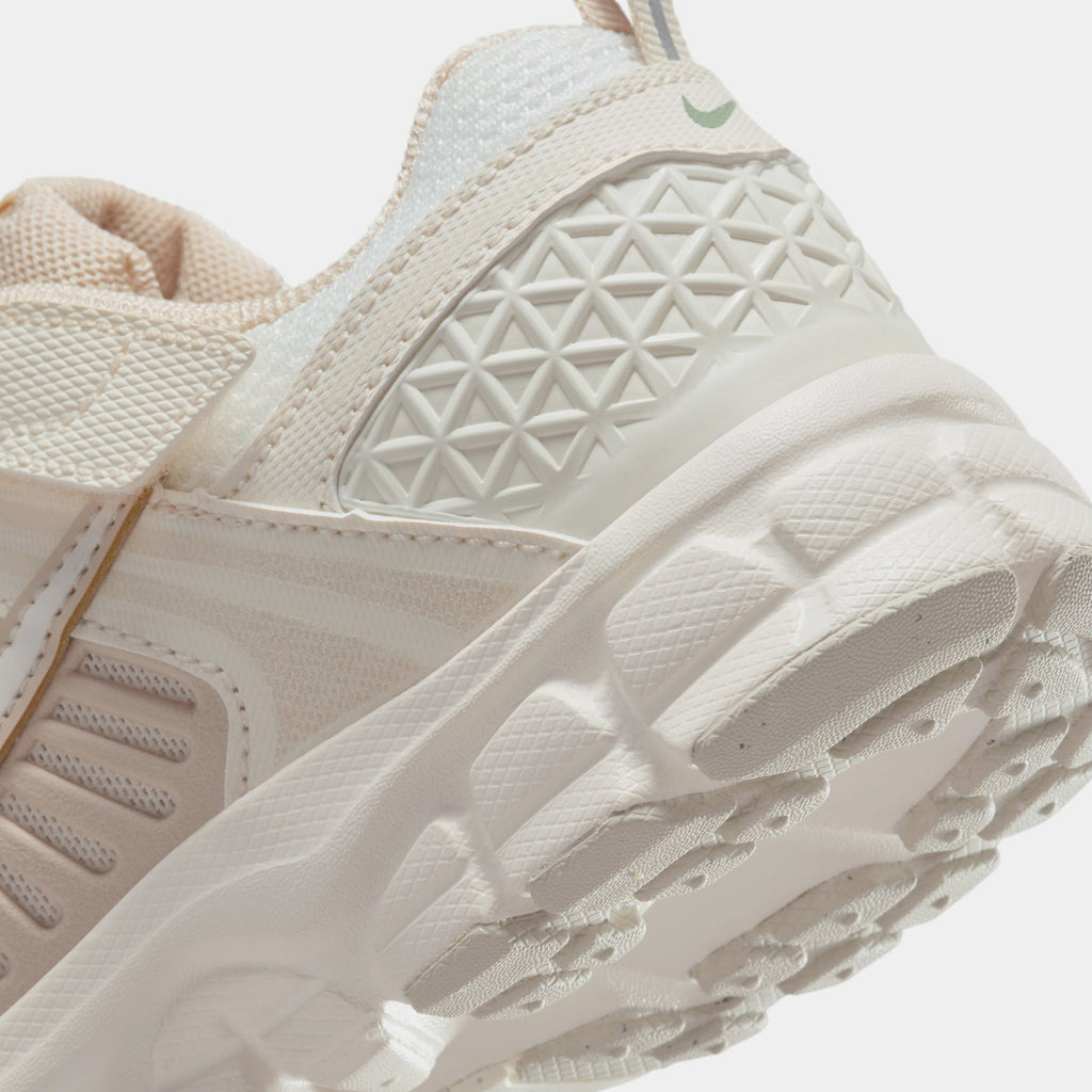 Vomero 5 Preschool Running Shoes (Pale Ivory/Pale Ivory)