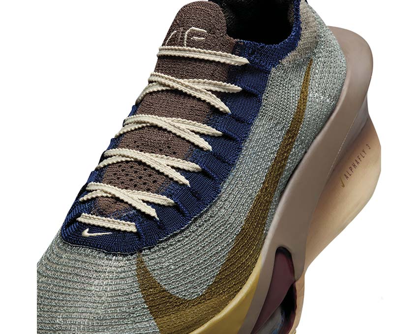 Nike Air ZoomX Alphafly 3 Premium "Ironstone"