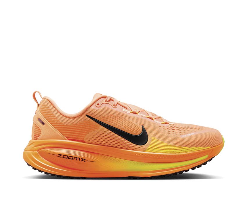 Nike Vomero 18 "Orange Chalk"