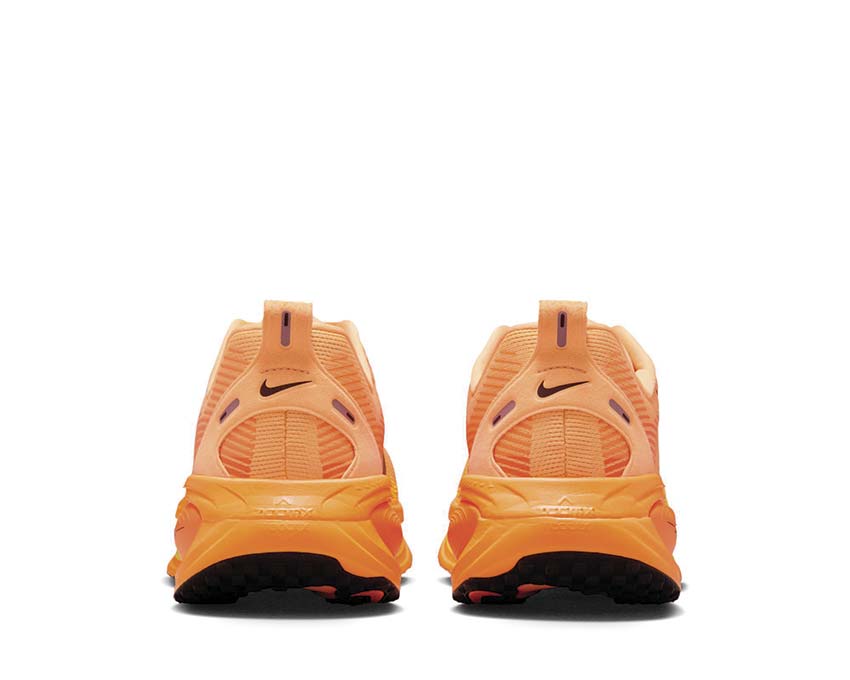 Nike Vomero 18 "Orange Chalk"