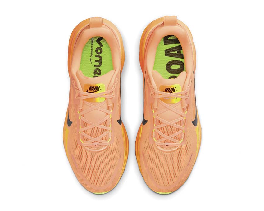 Nike Vomero 18 "Orange Chalk"
