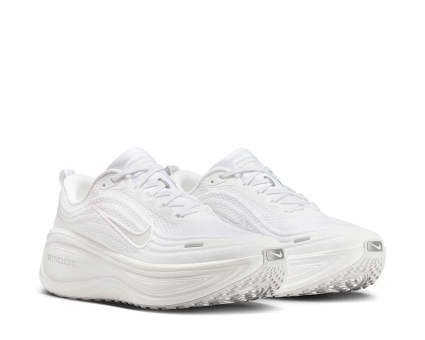 Nike Vomero Plus "White"