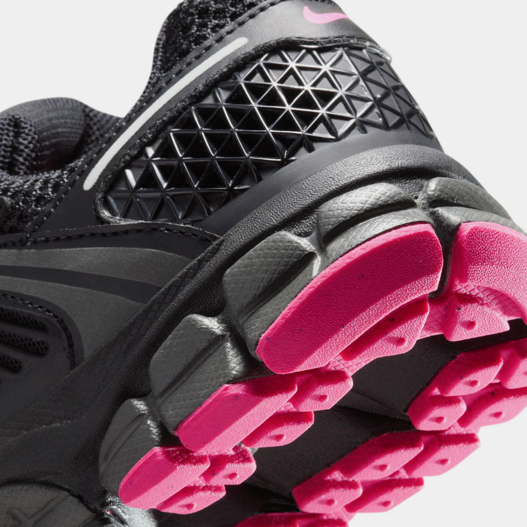 Zoom Vomero 5 Grade School Running Shoes (Black/Metallic PLatinm/Anthracite)