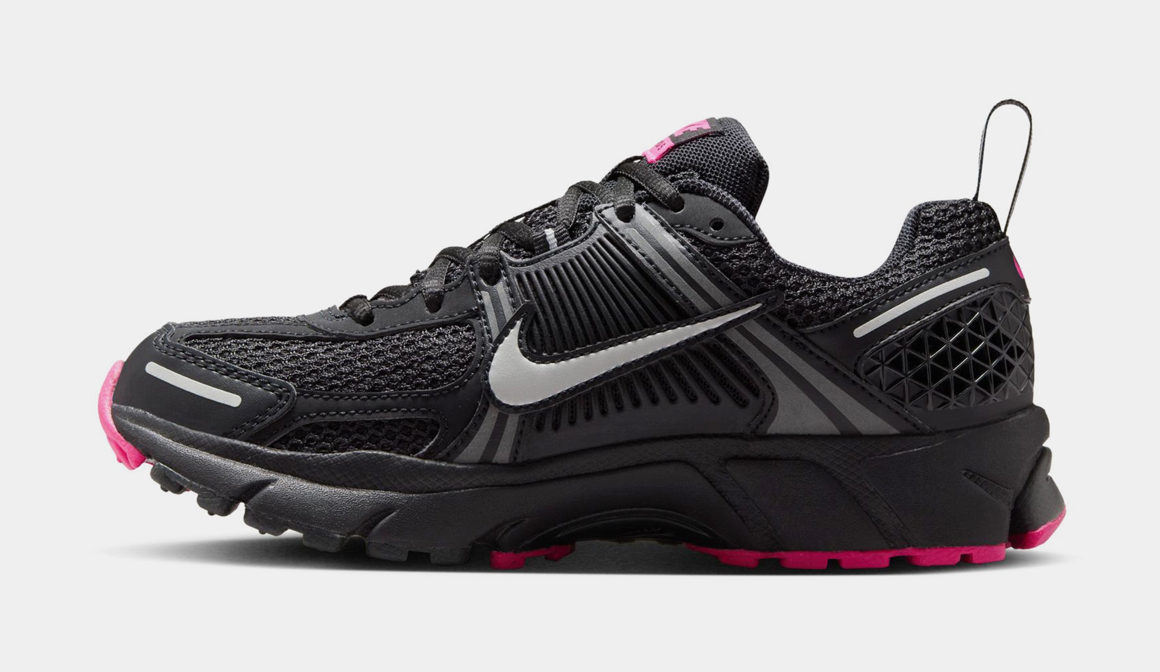 Zoom Vomero 5 Grade School Running Shoes (Black/Metallic PLatinm/Anthracite)
