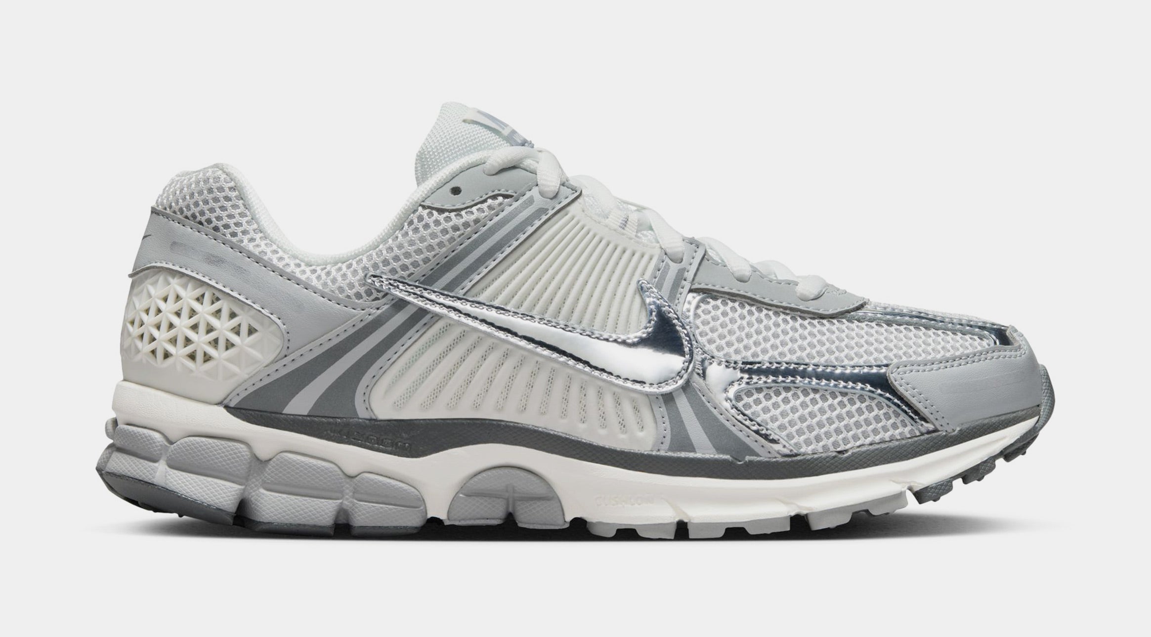 Zoom Vomero 5 Mens Running Shoes (Summit White/Light Smoke Grey/Smoke Grey/Metallic Silver)