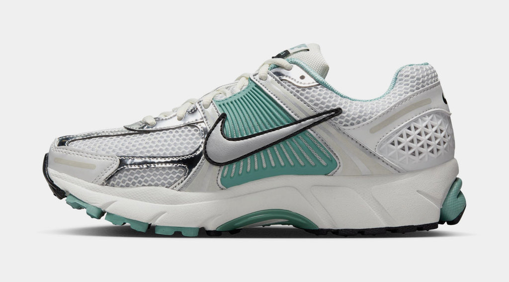 Zoom Vomero 5 Womens Running Shoes (Summit White/Metallic Silver/Wolf Grey)