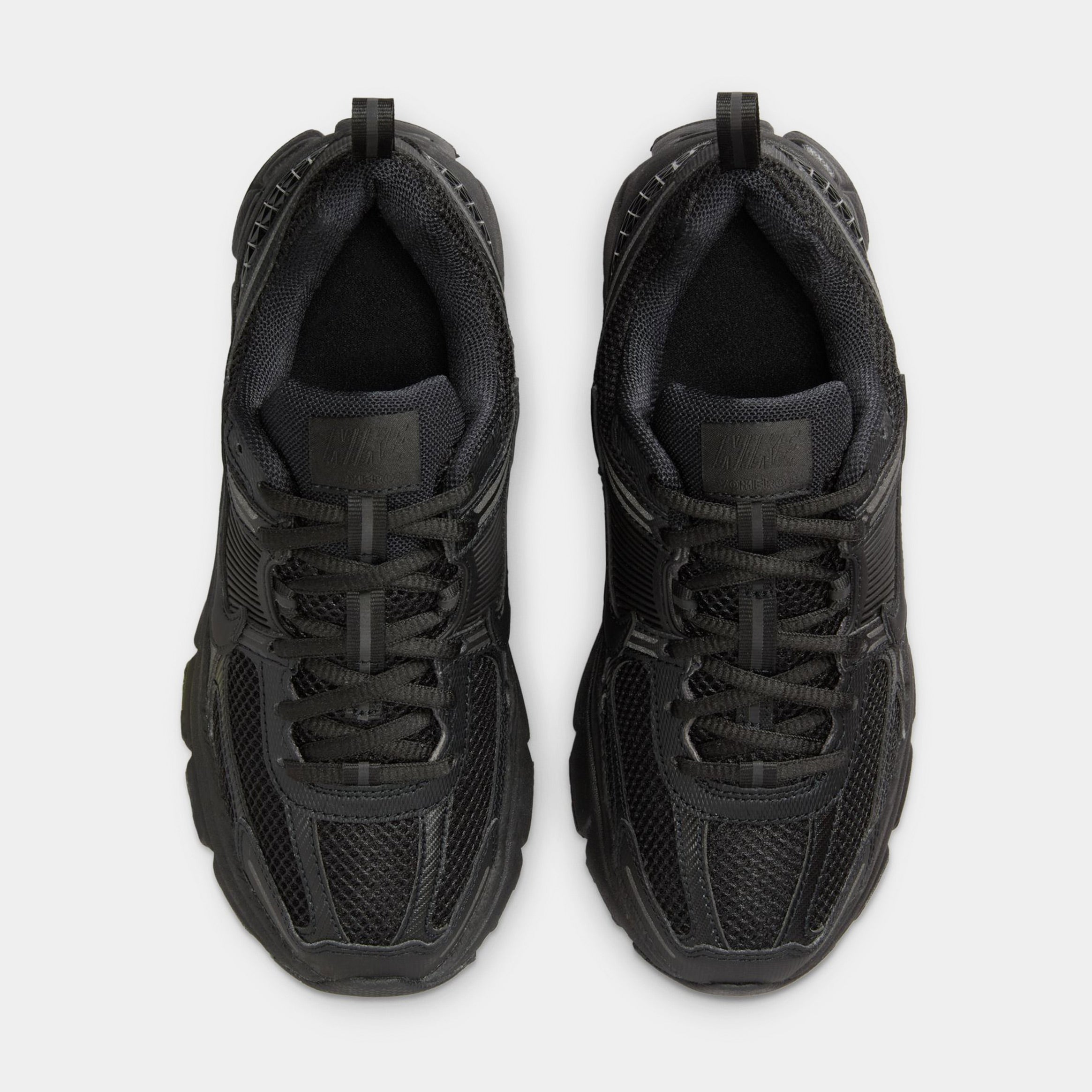Vomero 5 Grade School Running Shoes (Black/Black)