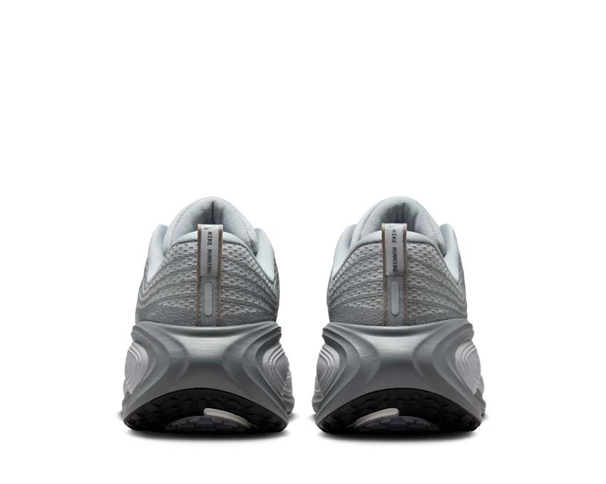 Nike Vomero Plus "Wolf Grey"