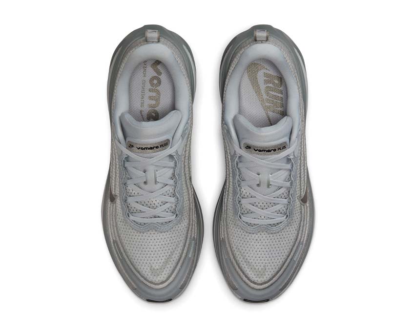 Nike Vomero Plus "Wolf Grey"