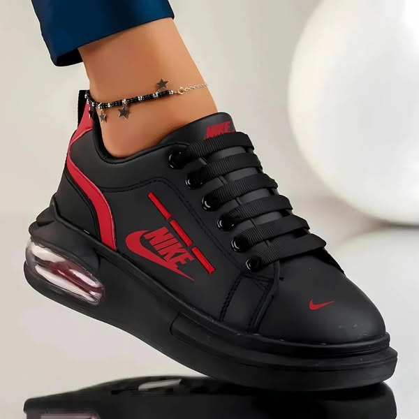 Scarpa Sportiva Nike