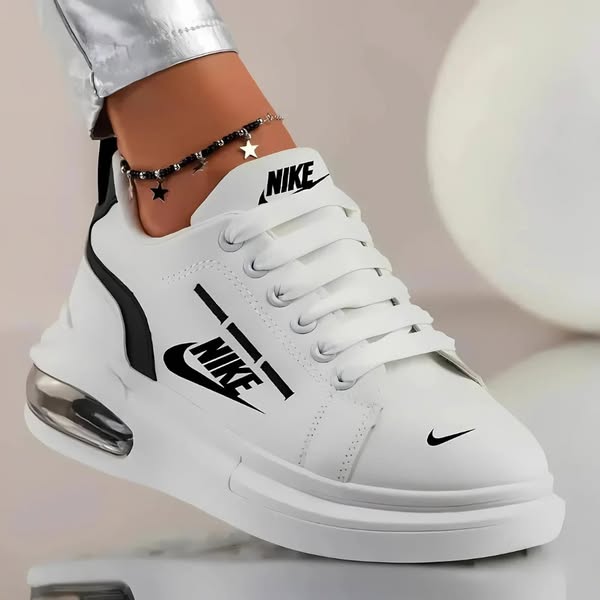 Scarpa Sportiva Nike